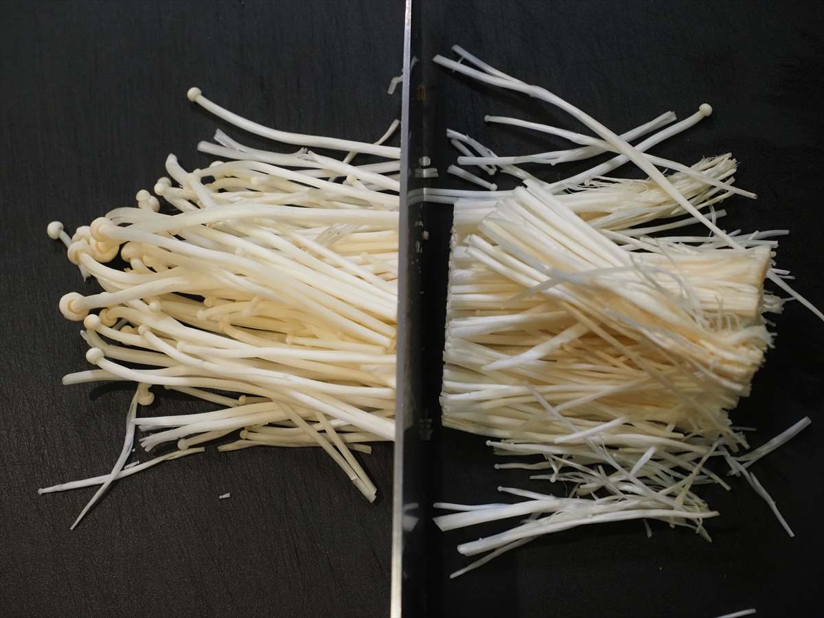 鶏むね肉で鶏ごぼうキムチ鍋