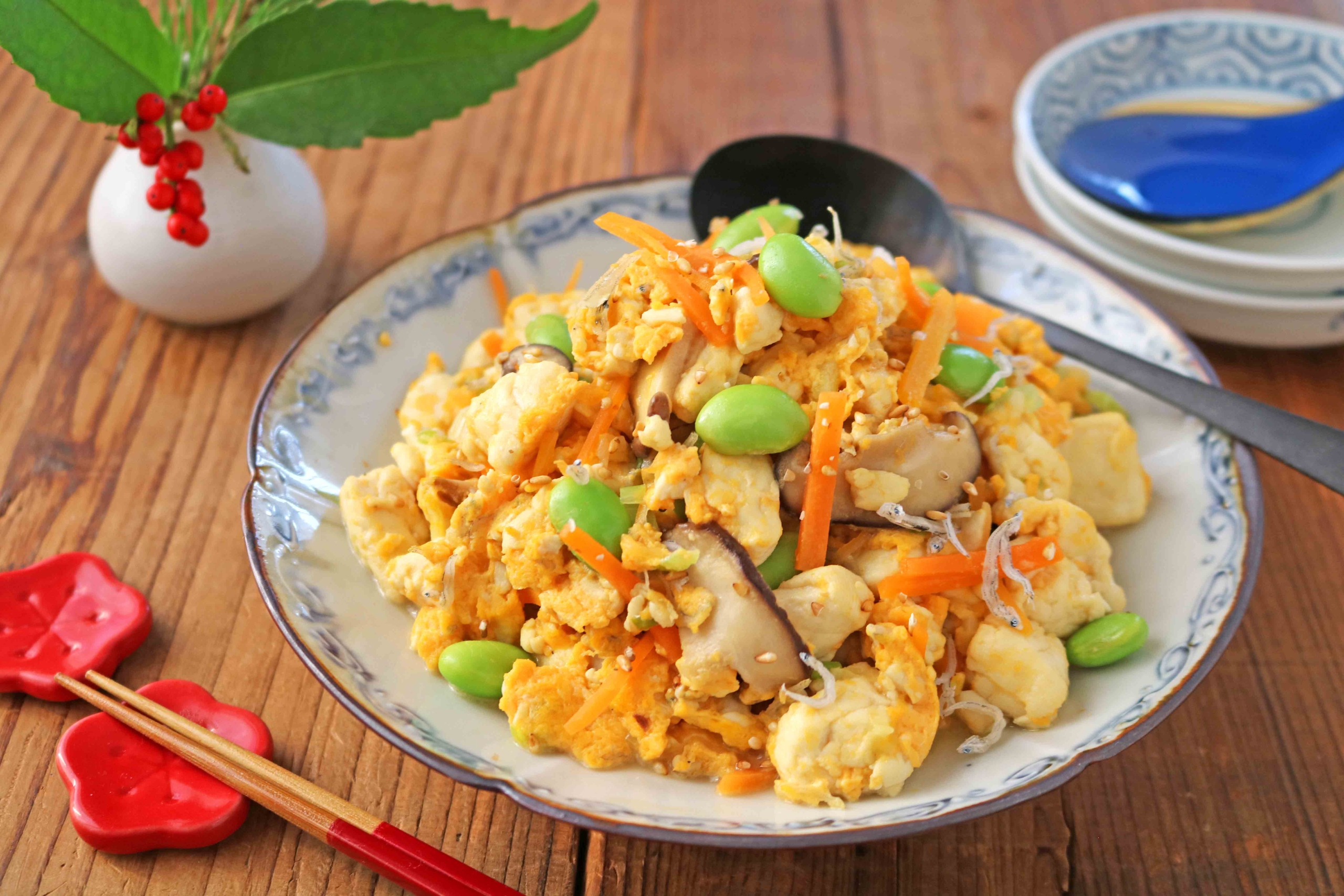 お正月太り解消!ふわふわもっちり「めんつゆで簡単じゃこの炒り豆腐」