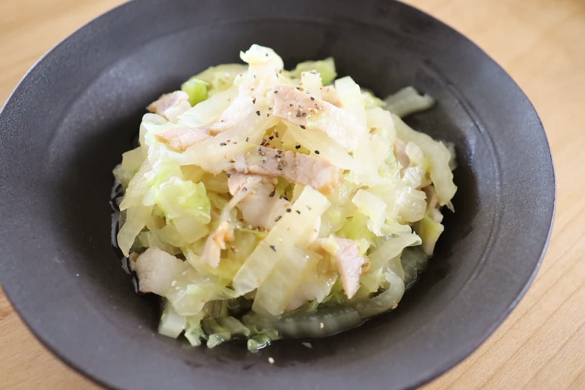 白菜とベーコンのフライパン煮