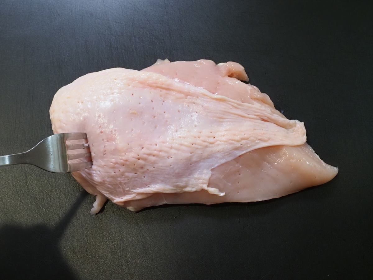 鶏むね肉のウスターソース焼き