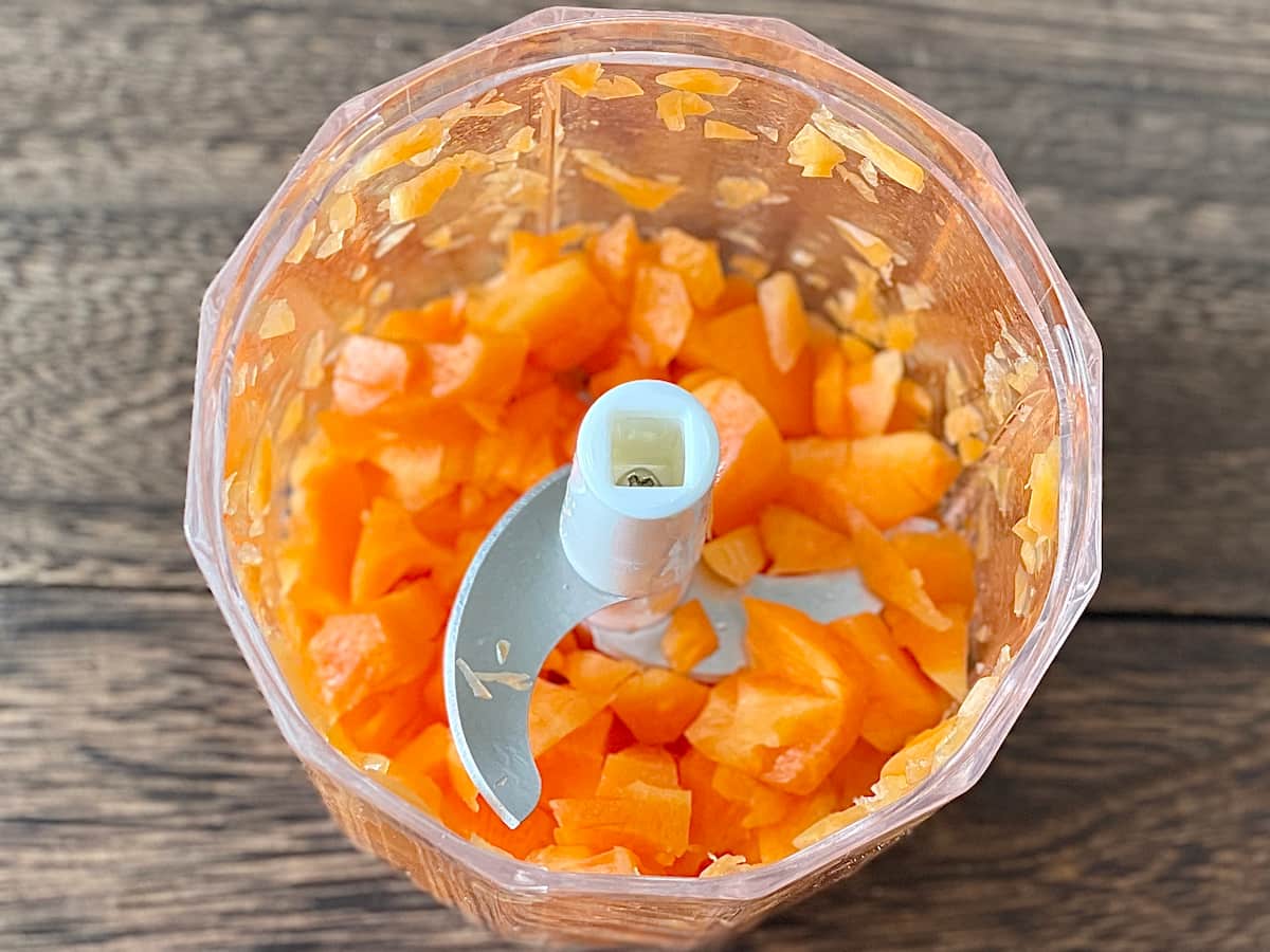 みじん切りのにんじん