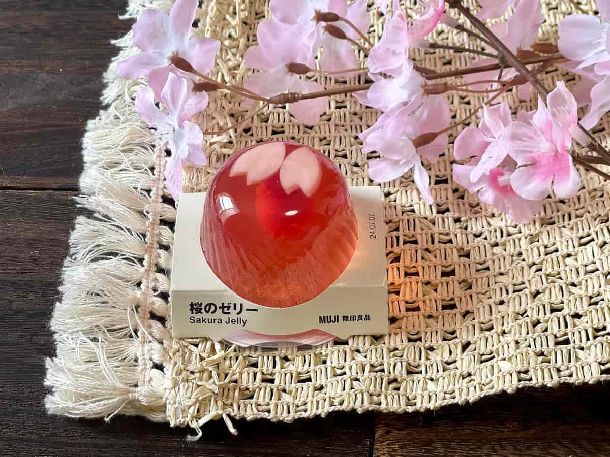 桜ゼリーのパッケージ
