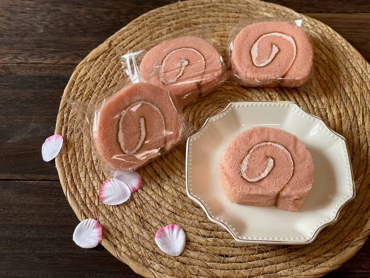 4つのロールケーキ
