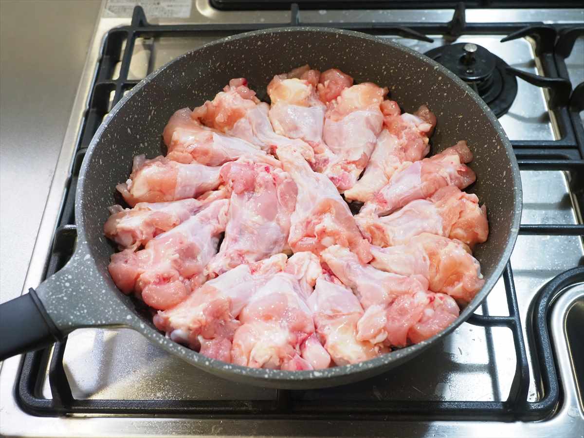 手羽元の甘酢煮、フライパンで大量調理