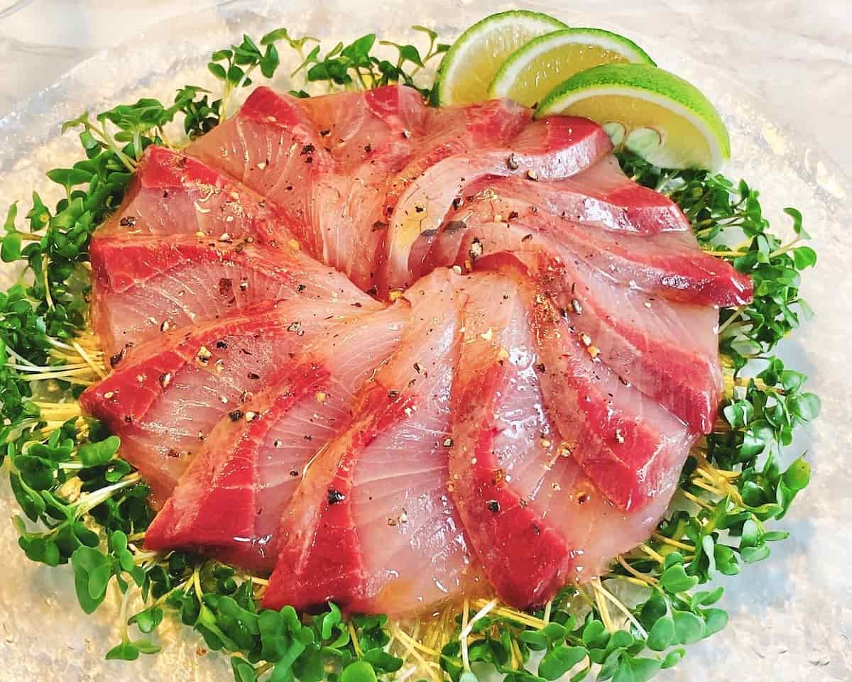 いつもの刺身に飽きたら真似したい！「ぶりの刺身」アレンジアイデア