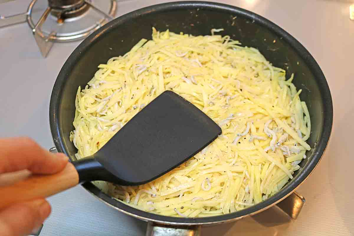 しらすのポテトガレット６