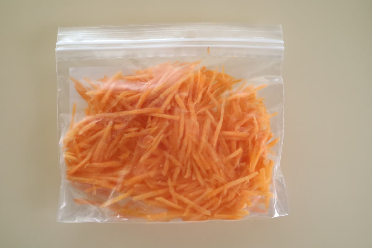 厚揚げとにんじんのツナ炒め