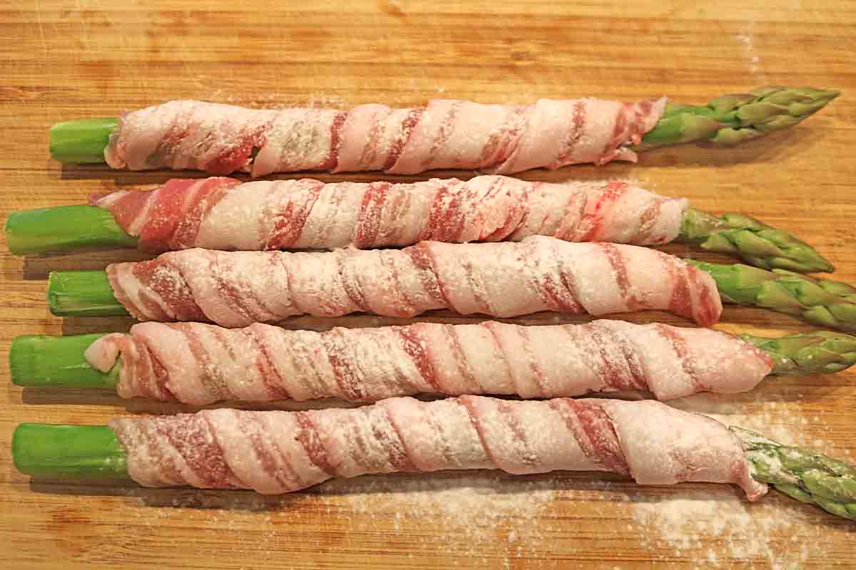 アスパラ肉巻きカレー４
