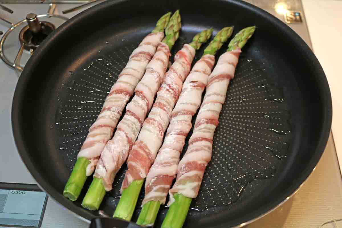 アスパラ肉巻きカレー５