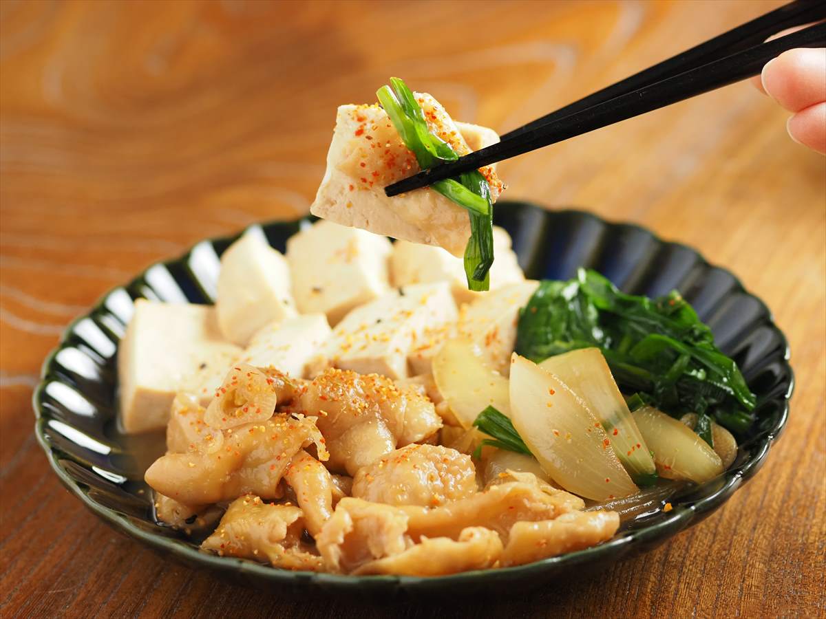 余った鶏皮の肉豆腐風