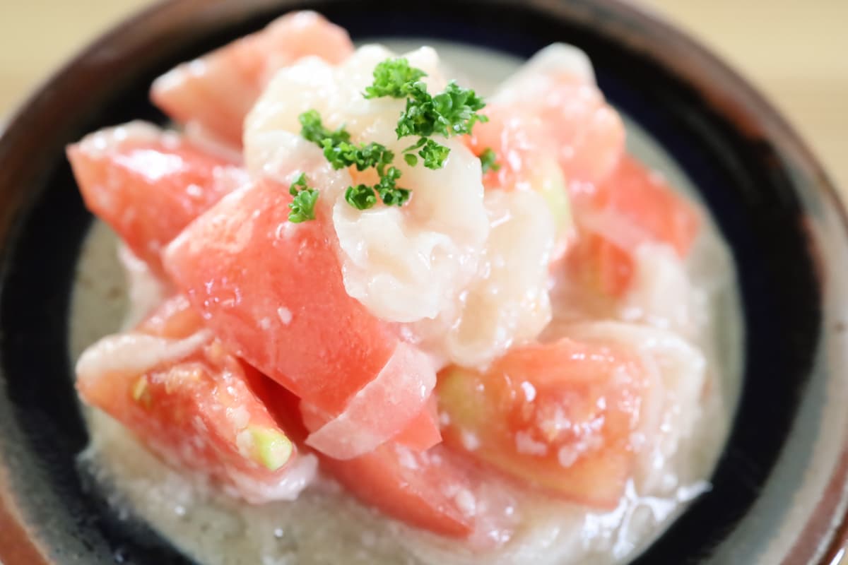 トマトと玉ねぎの塩麹和え