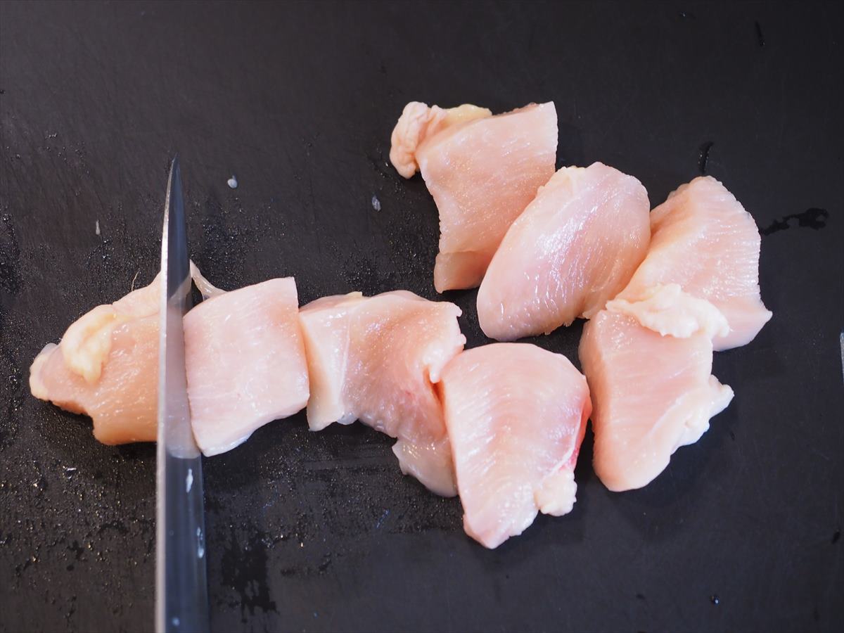 鶏むね肉と半熟たまごのケチャップあんかけ