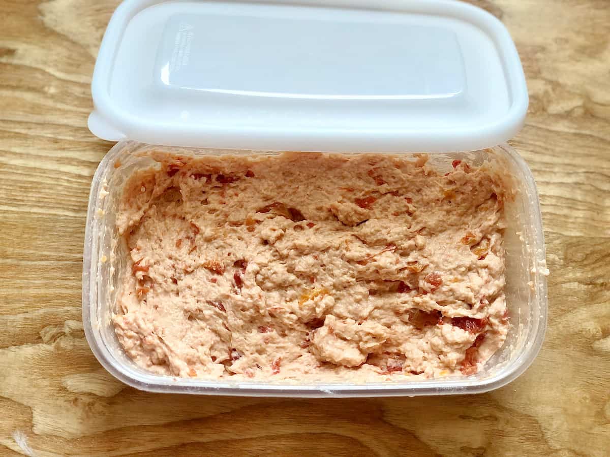 トマトパン　パン生地　タッパー　保存容器　ドデカパン