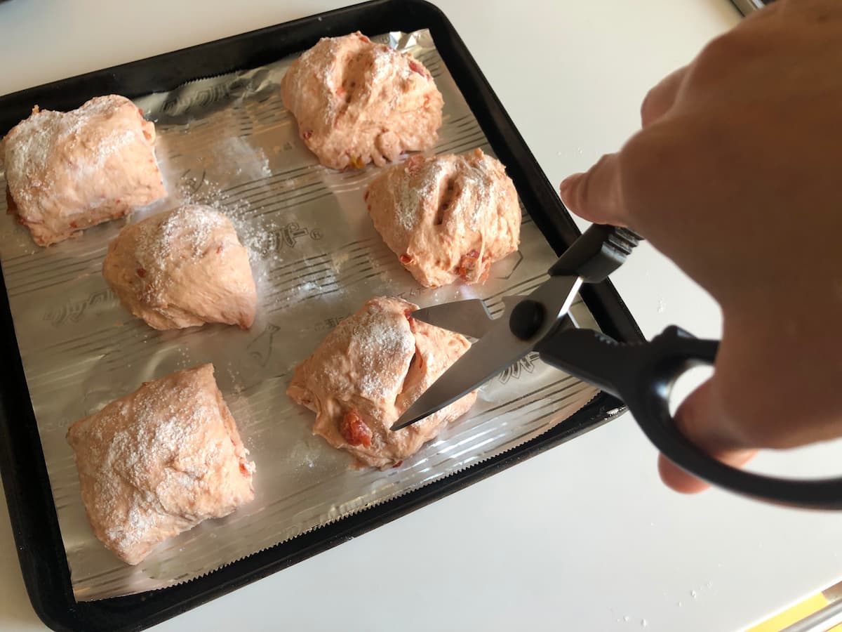 トマトパン　パン作り　手作りパン　切りっぱなしパン
