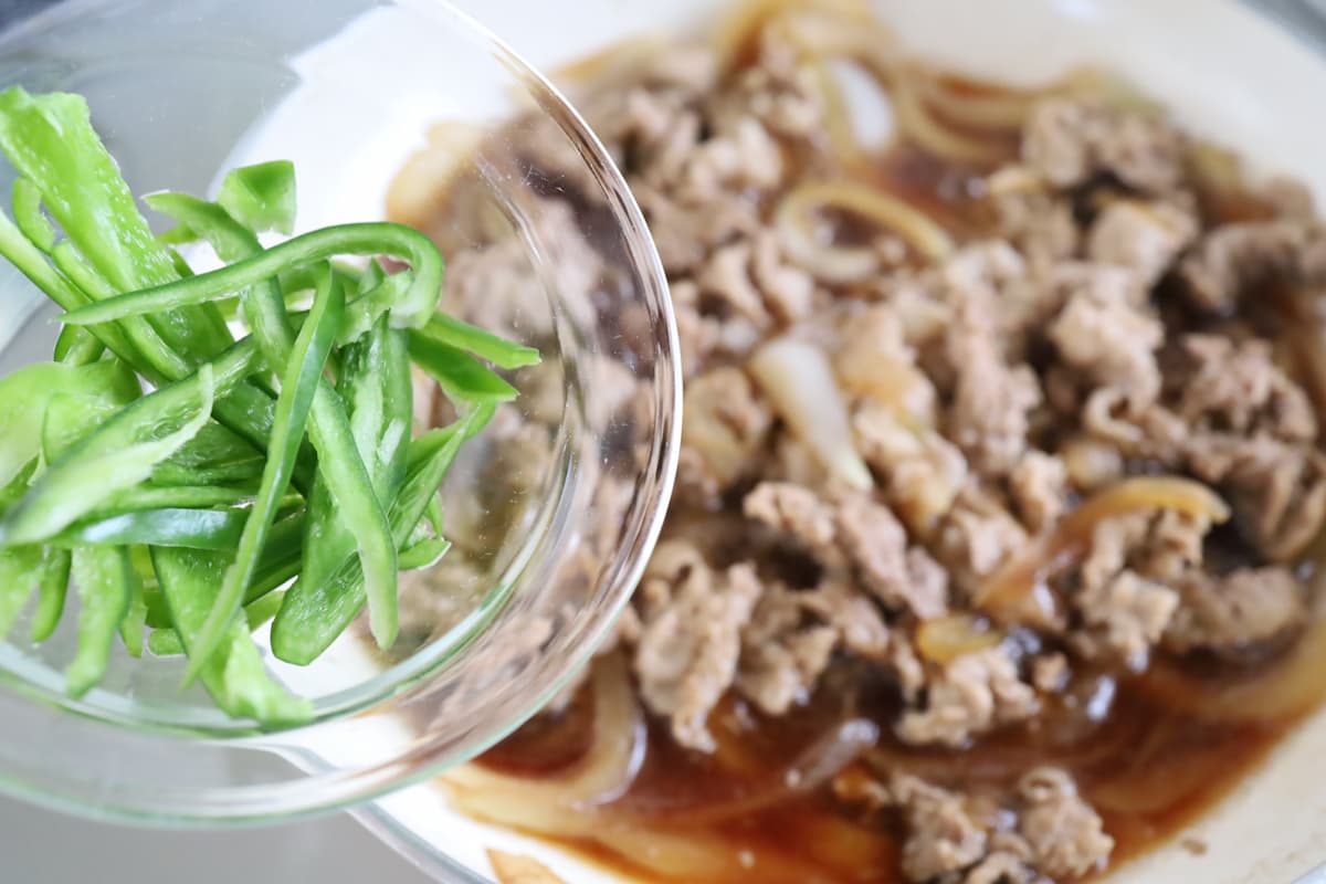豚肉と野菜の甘辛煮