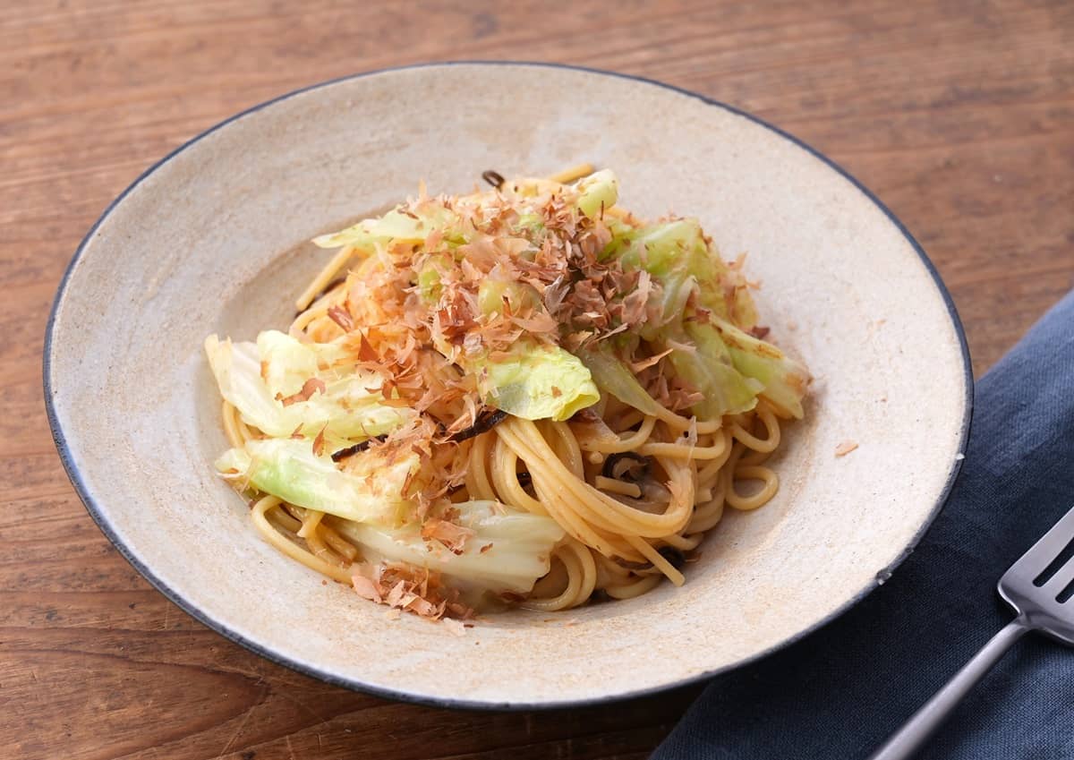 にんにく香る!自然な甘味が魅力の「キャベツのやみつきパスタ」