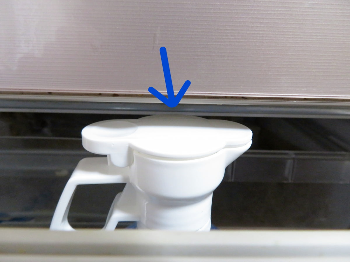 閉まらない冷蔵庫