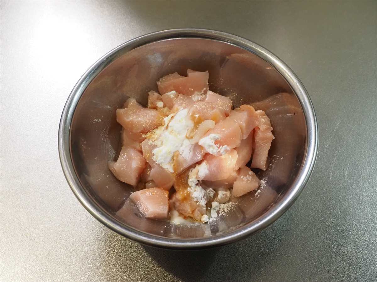鶏むね肉の味噌チーズ焼き鳥