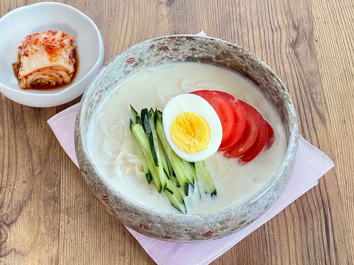 コングクス（豆乳麺）