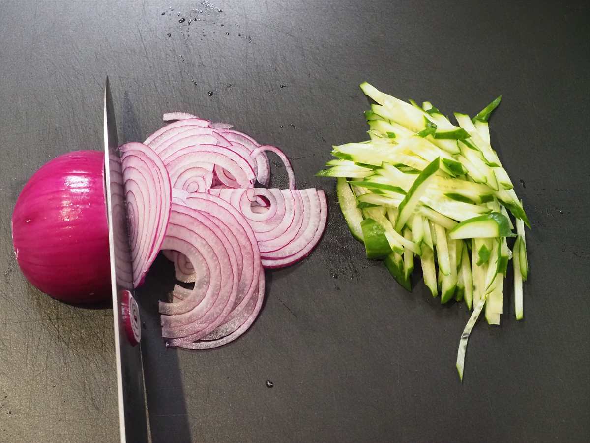 エスニックゆで鶏そうめん