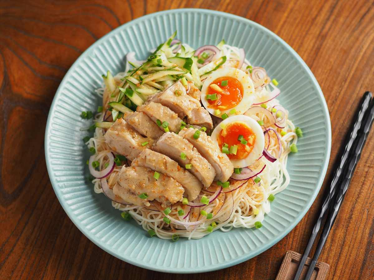 エスニックゆで鶏そうめん