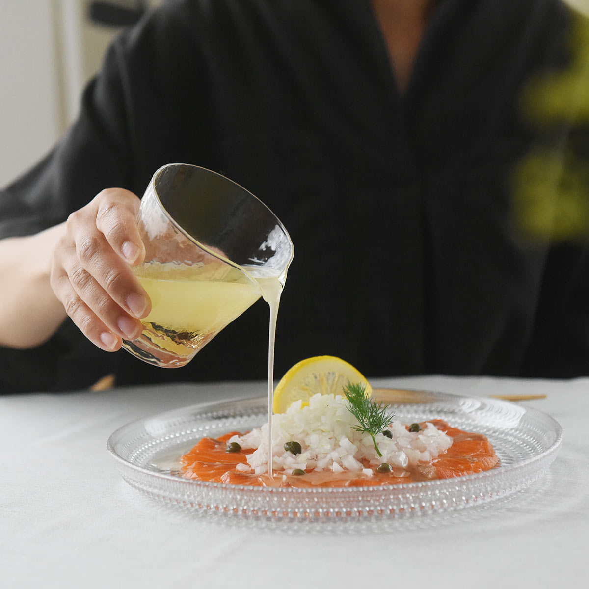 夏の食卓を彩る ドレッシングポット 片口 225ml 食洗機対応 日本製 グラシュー