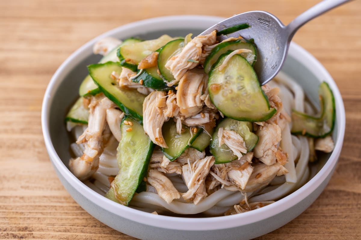 ささみ梅きゅううどん