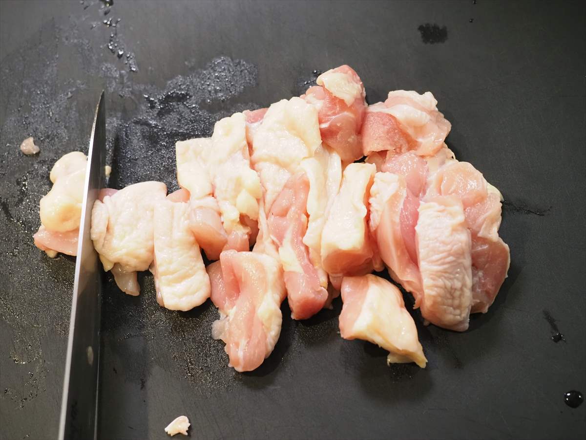 鶏ちゃん、野菜たっぷり、甘辛い味噌しょう油味でご飯がモリモリいけます!