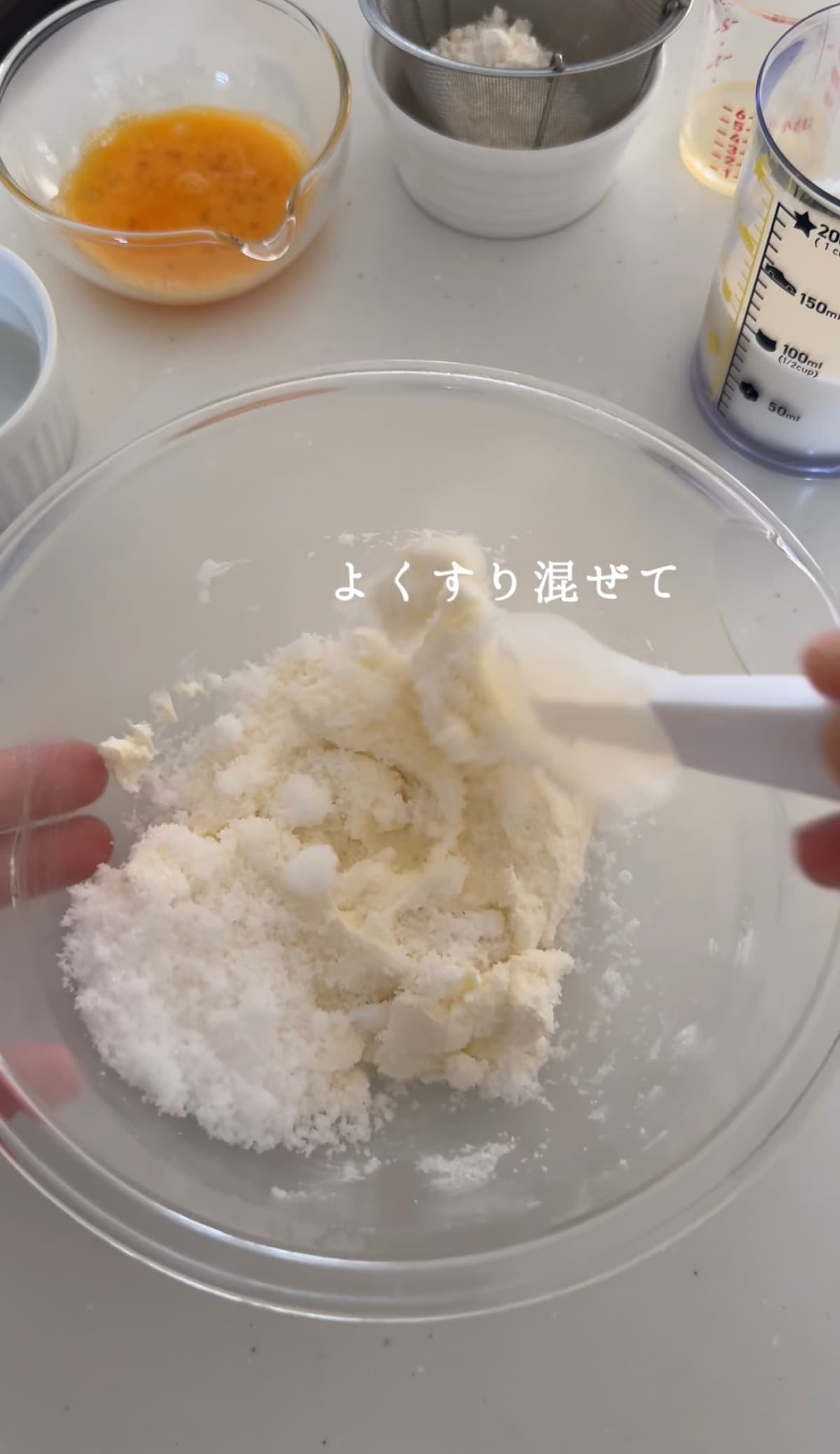 食べきりサイズがちょうどいい♪「おひとりさまベイクドチーズケーキ」