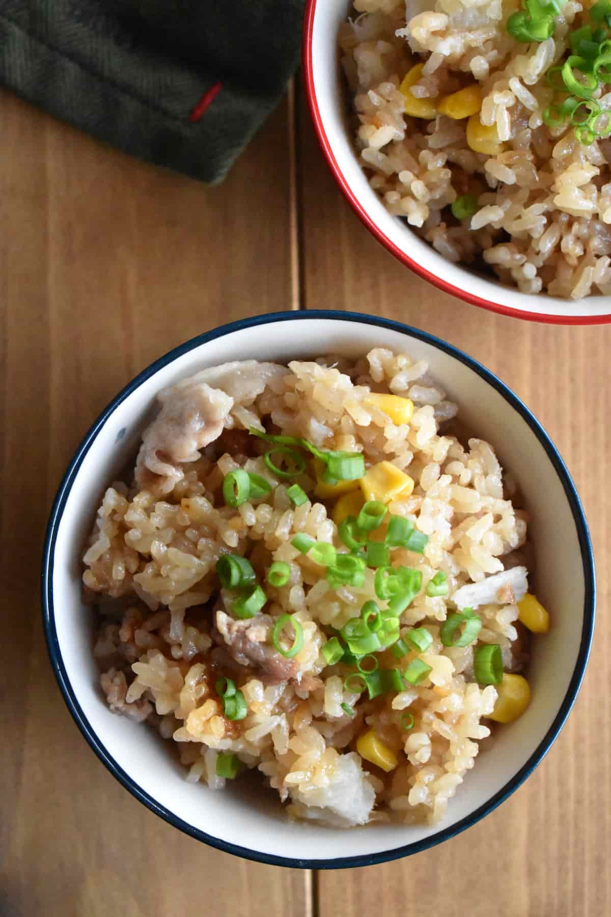 仕上げ(豚こまと長芋の炊き込みご飯)