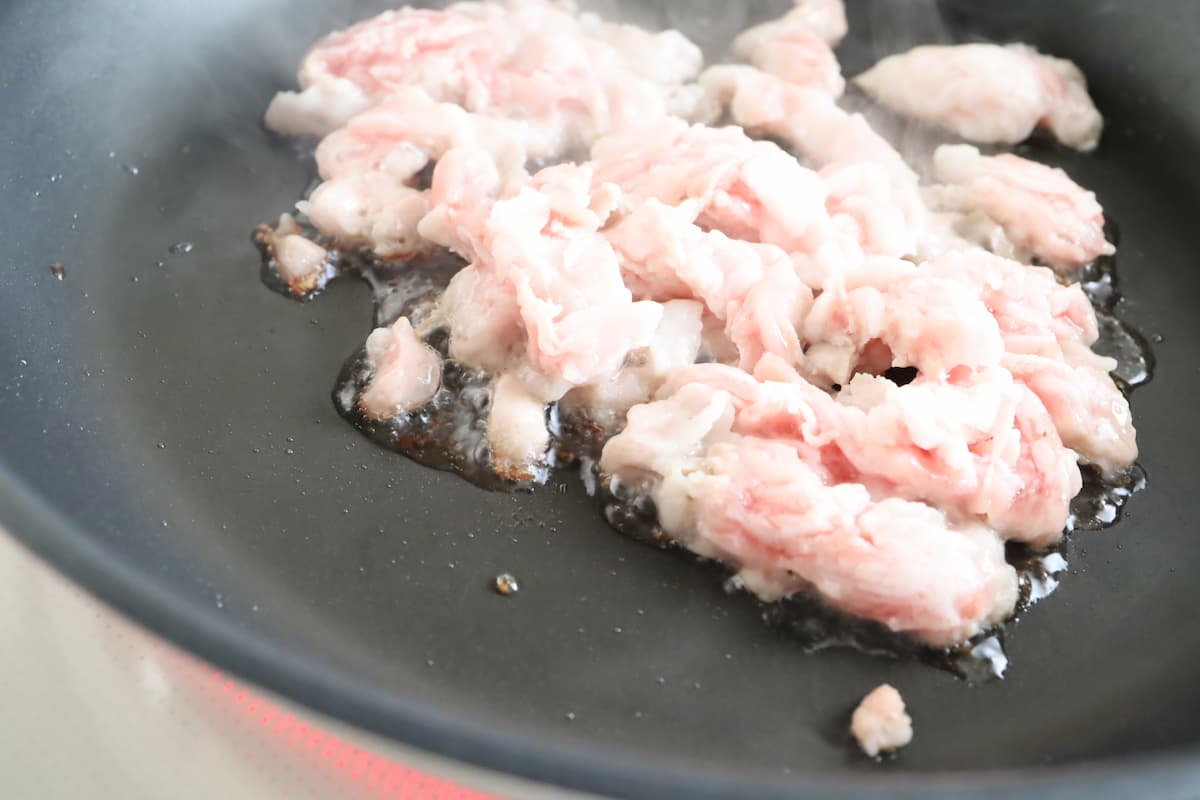 さつまいもと豚肉のシンプル炒め