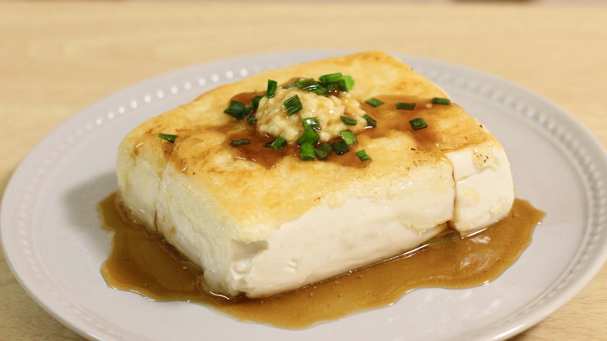 これ、試してみて！ごま油を使った「豆腐」レシピ