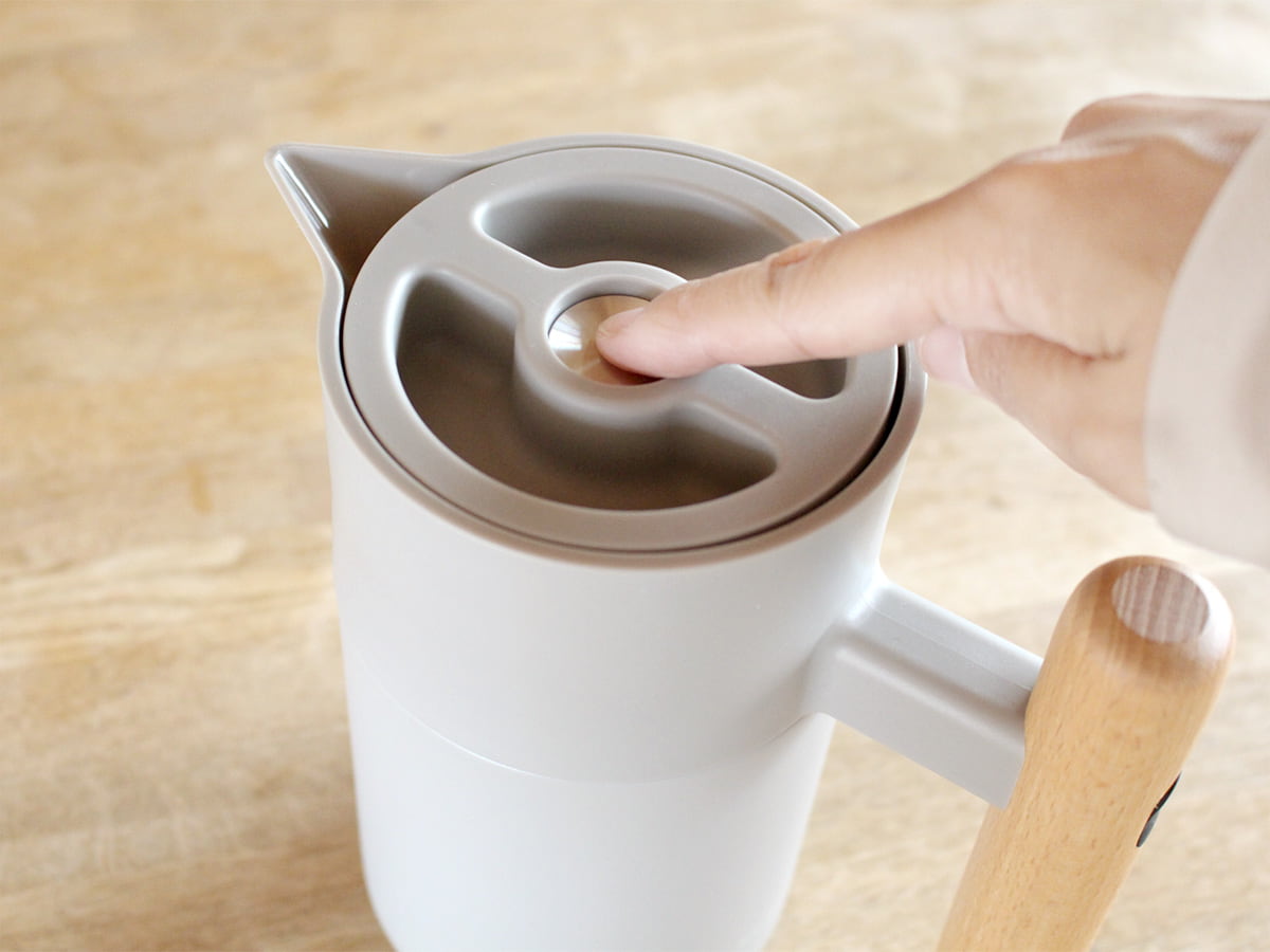 bon moment いつもそばに置いておきたい 保冷保温ポット 800ml／ボンモマン【送料無料】