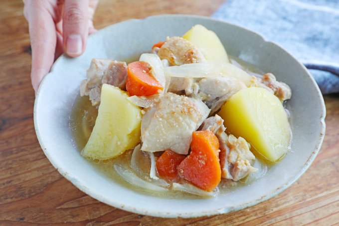 濃厚な旨味があふれだす！「鶏もも肉×みそ」のこっくりおかず