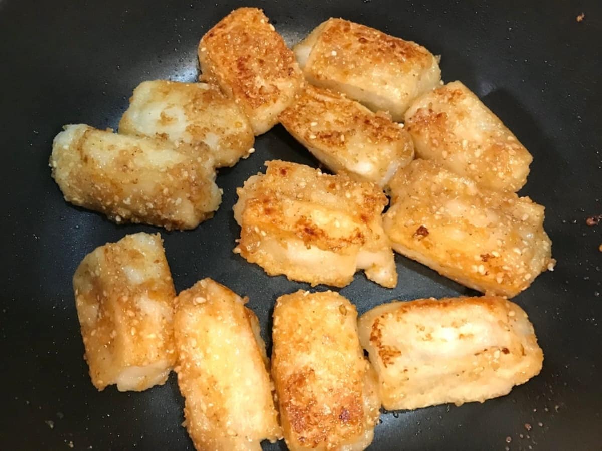 こんがりと焼く まいのおやつ こんがりみそもち
