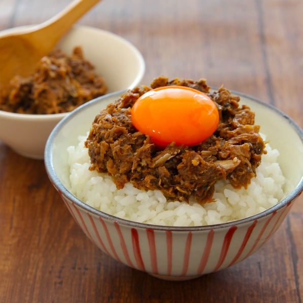 パパっと簡単!栄養満点な「さばみそ煮缶」で作る“ご飯もの”