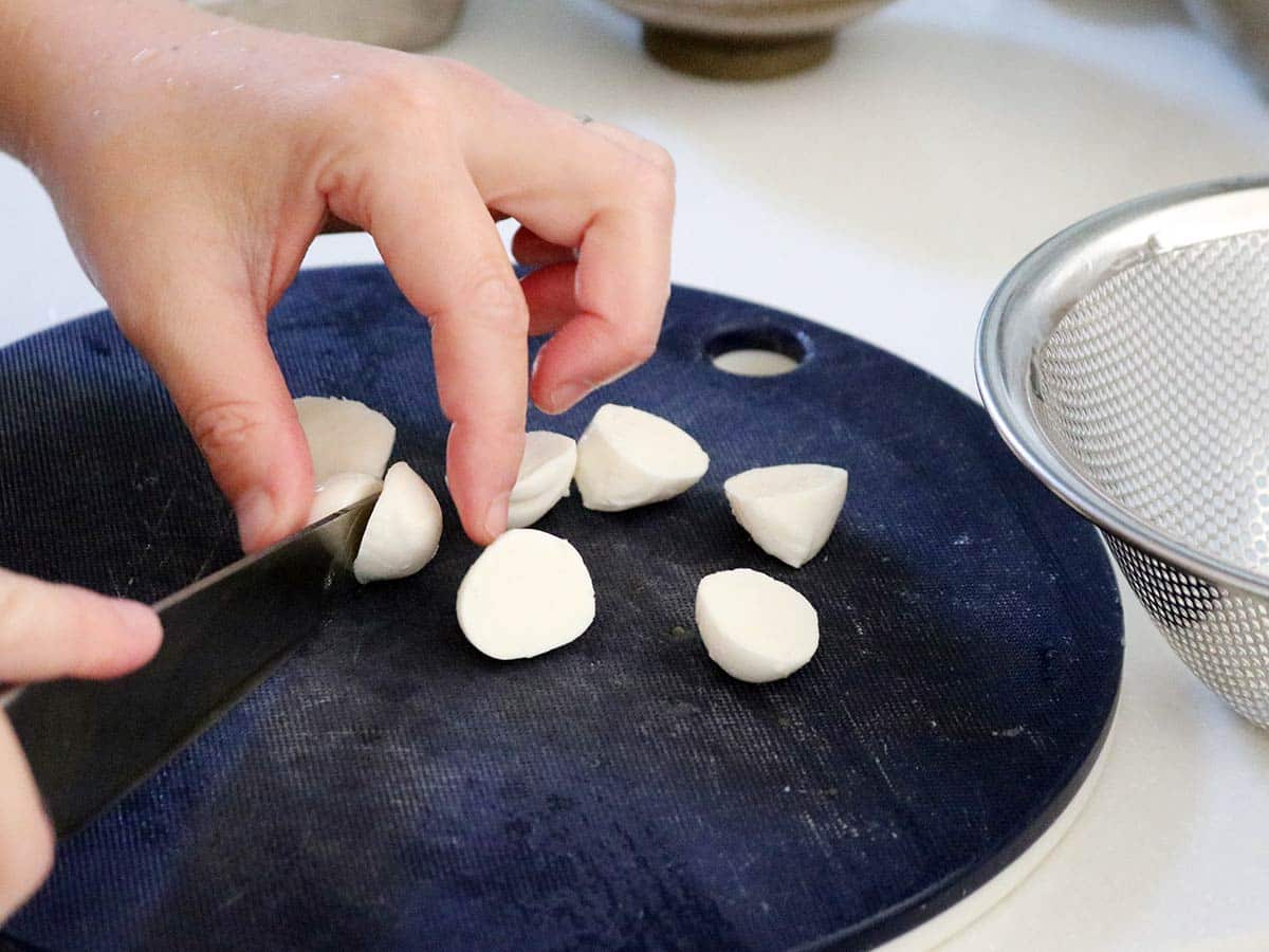 これが春巻き?軽食としても◎な「スティックお好み焼き&マルゲリータピザ風」アレンジレシピ