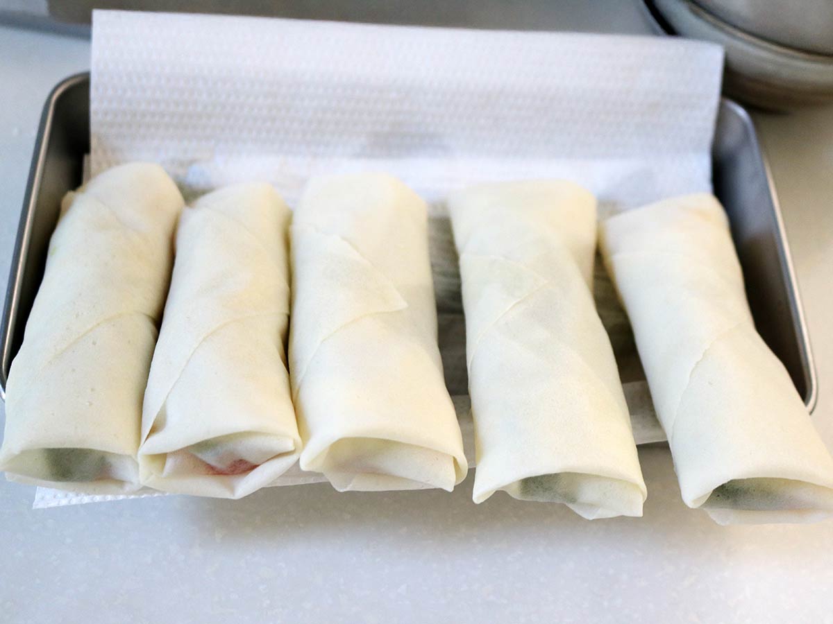 これが春巻き?軽食としても◎な「スティックお好み焼き&マルゲリータピザ風」アレンジレシピ