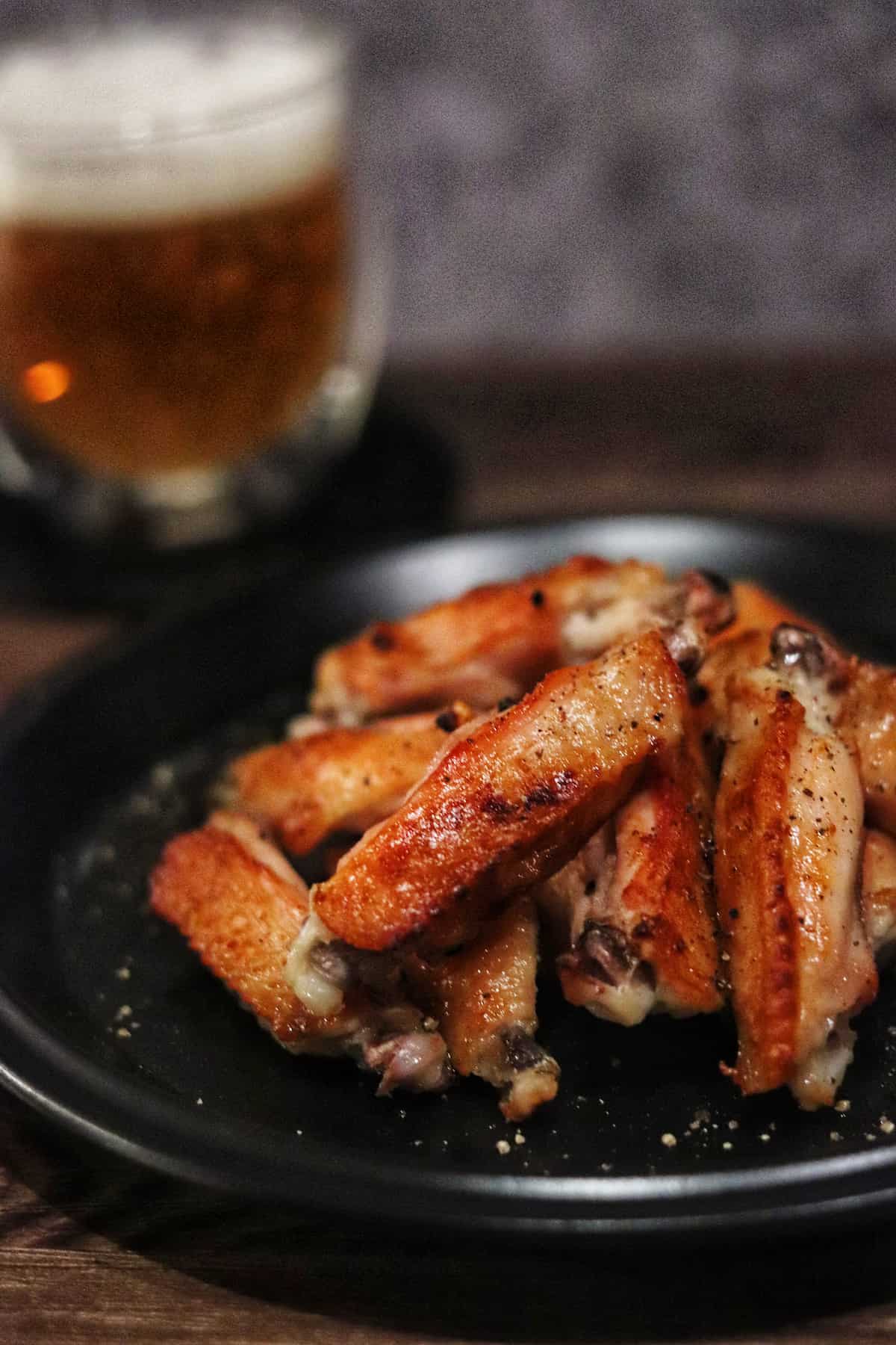 2日連続で作ったほどおいしい！「鶏手羽中の塩グリル焼き」やみつきレシピ