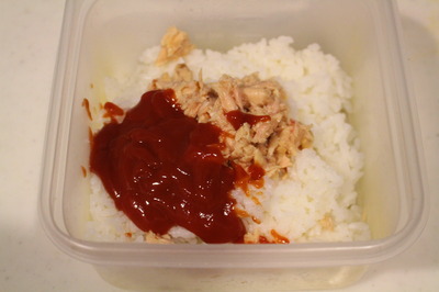 ツナライスで絶品オムライス