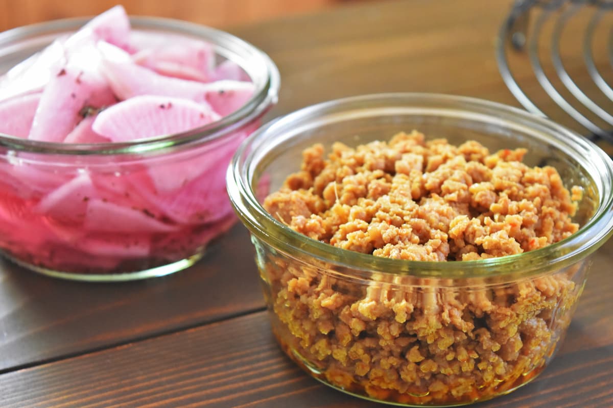 ピリ辛でご飯がすすむ!アレンジいろいろ♪「担々ごま肉みそ」レシピ