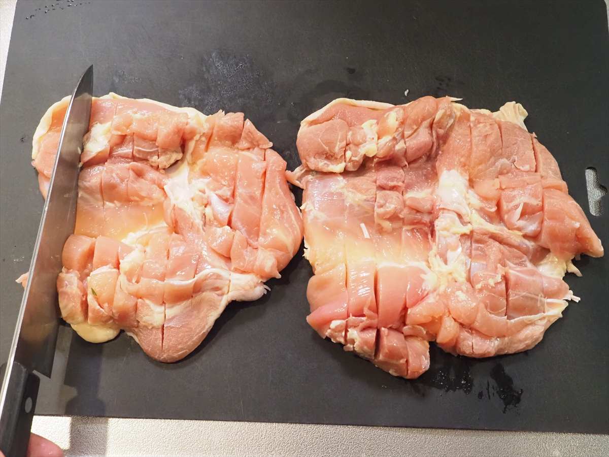 皮パリパリ鶏もも肉のねぎ塩焼き