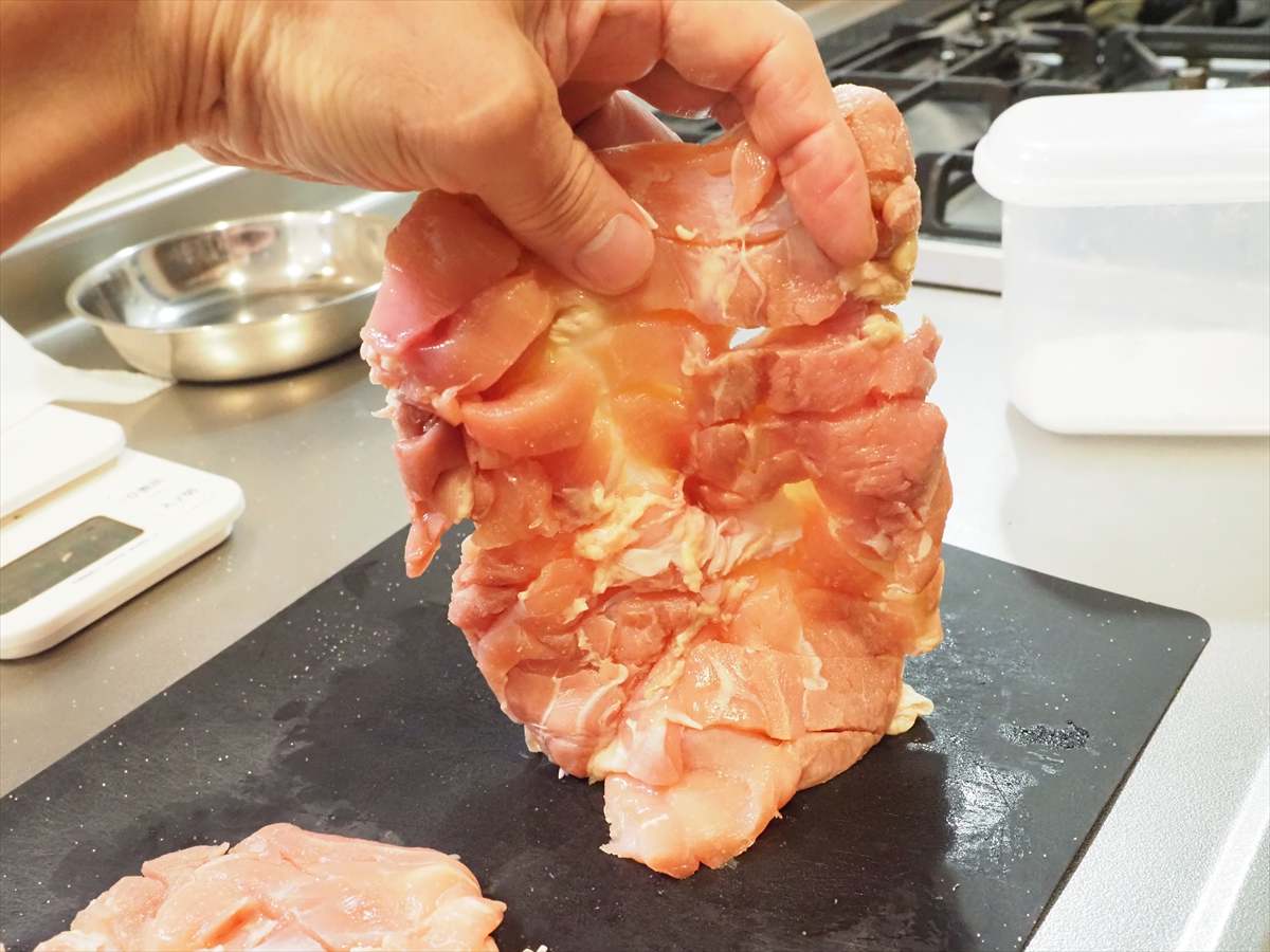 皮パリパリ鶏もも肉のねぎ塩焼き