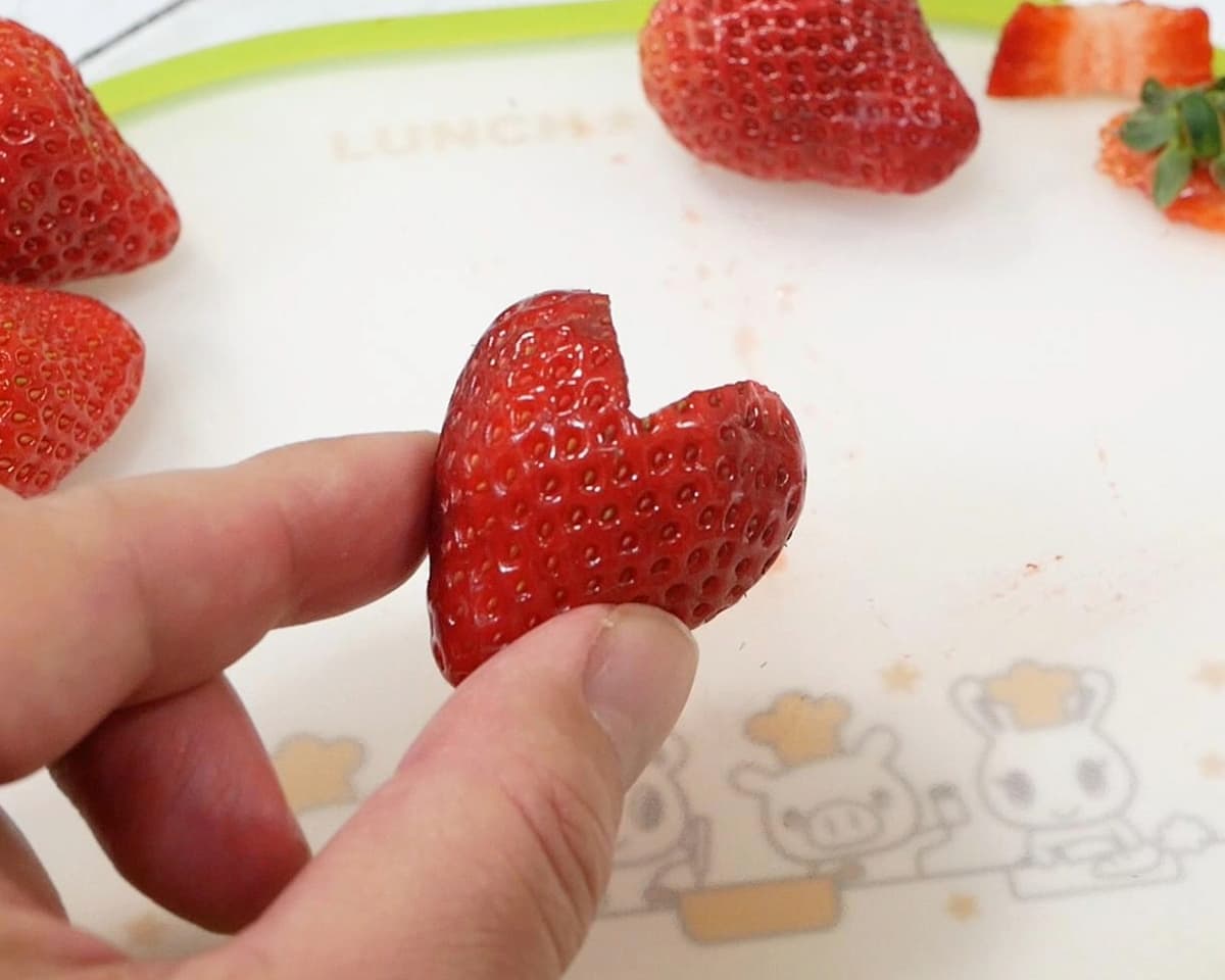 いちごサンドイッチ