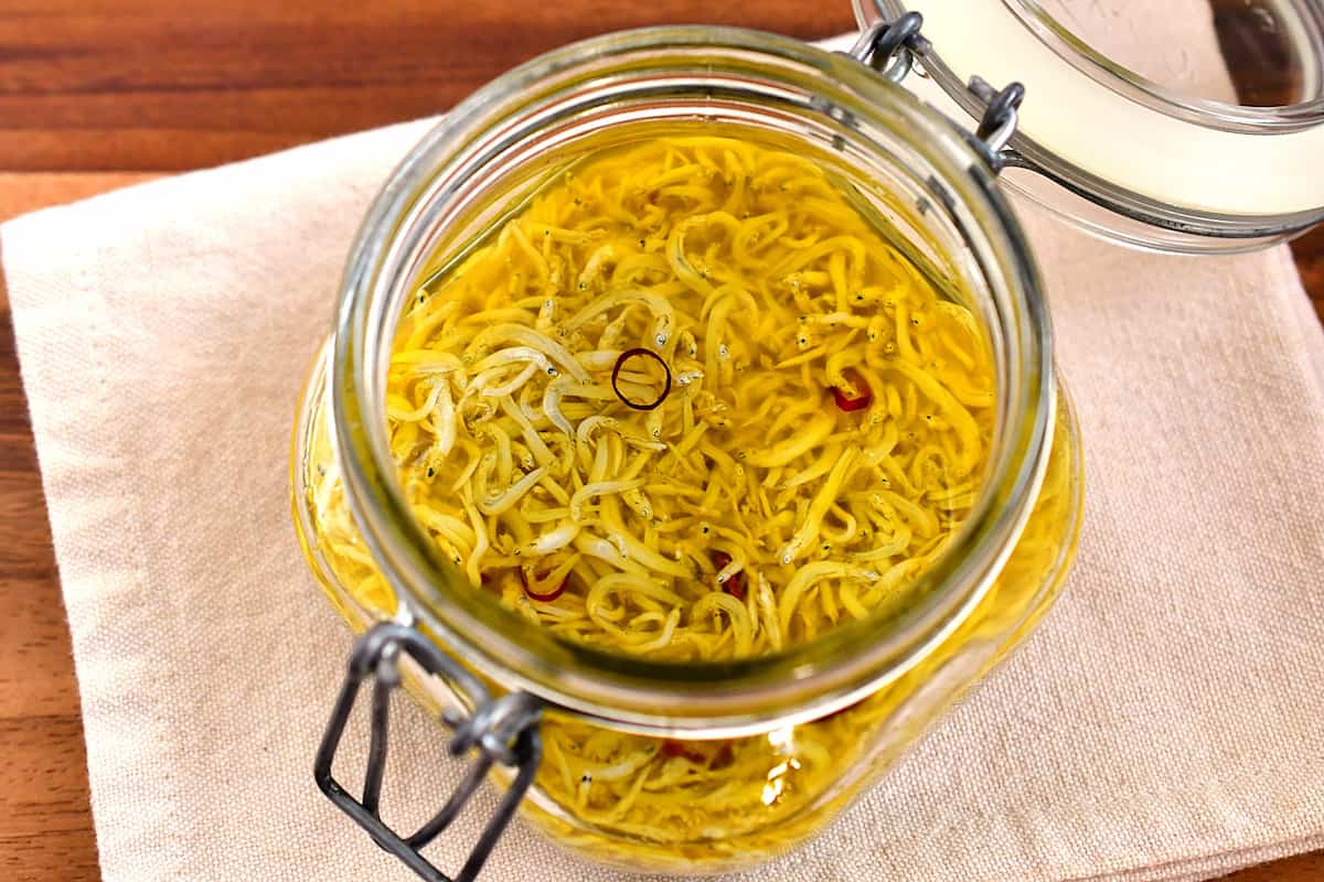 「しらす」はオイルで煮るのがおすすめ♪かけて・のせて・混ぜていろいろな料理に大活躍！