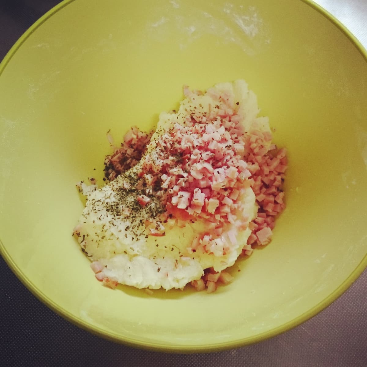 ハム入り揚げニョッキ
