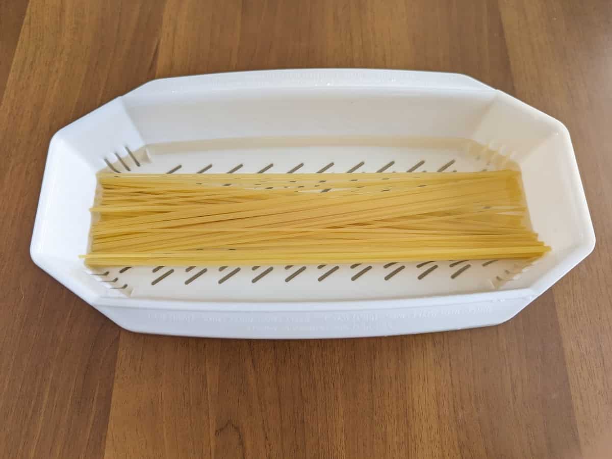 レンチンしてそのままお皿として使える!ダイソー「パスタメーカー」が便利♪
