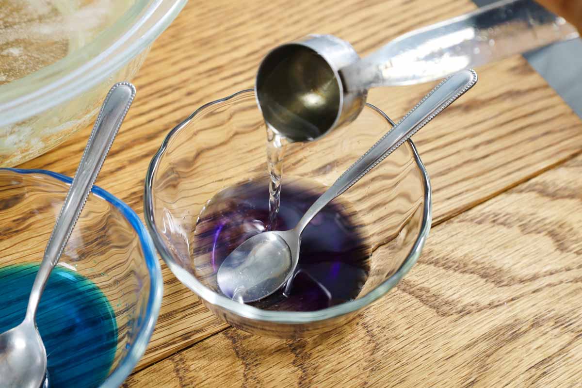 「まるでビー玉のような琥珀糖」