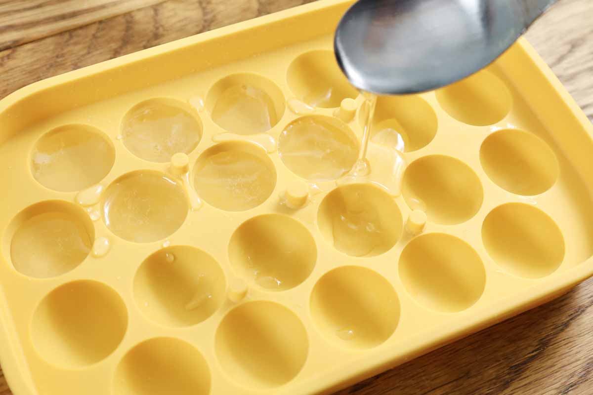 「まるでビー玉のような琥珀糖」