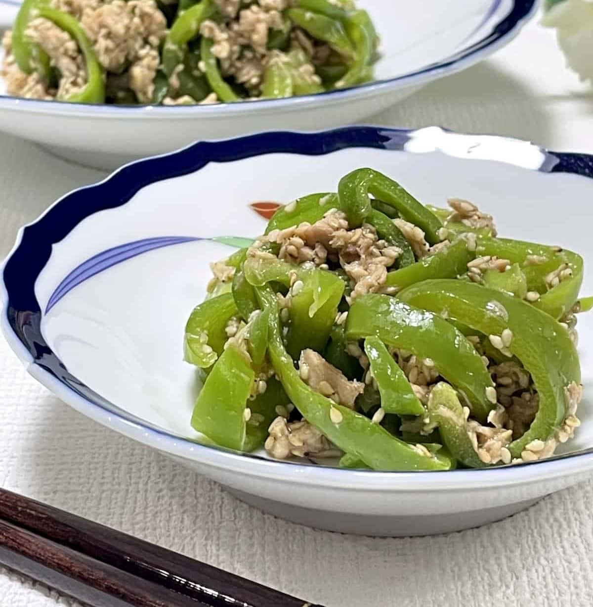 レンジで簡単！やみつき必至の「ツナごまピーマン」の作り方